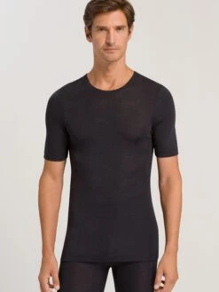 HANRO Shirts Basislaag Heren Antraciet 8 HANRO Shirts Basislaag Heren Antraciet -kledingwinkel 91714eca4719a3b03374f3a6df6113bf