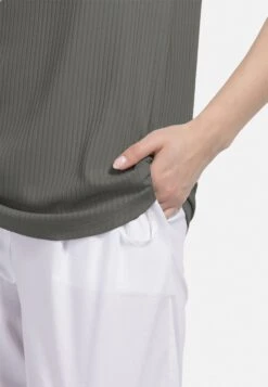 HELMIDGE Mouwloze Shirts Top Dames Groen -kledingwinkel b271e204572227e9c4f5fdd128e05644