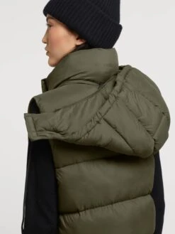 Khujo Bodywarmers Bodywarmer Eden Dames Kaki -kledingwinkel f70a1abd74cd305c00e380cccf495a9c