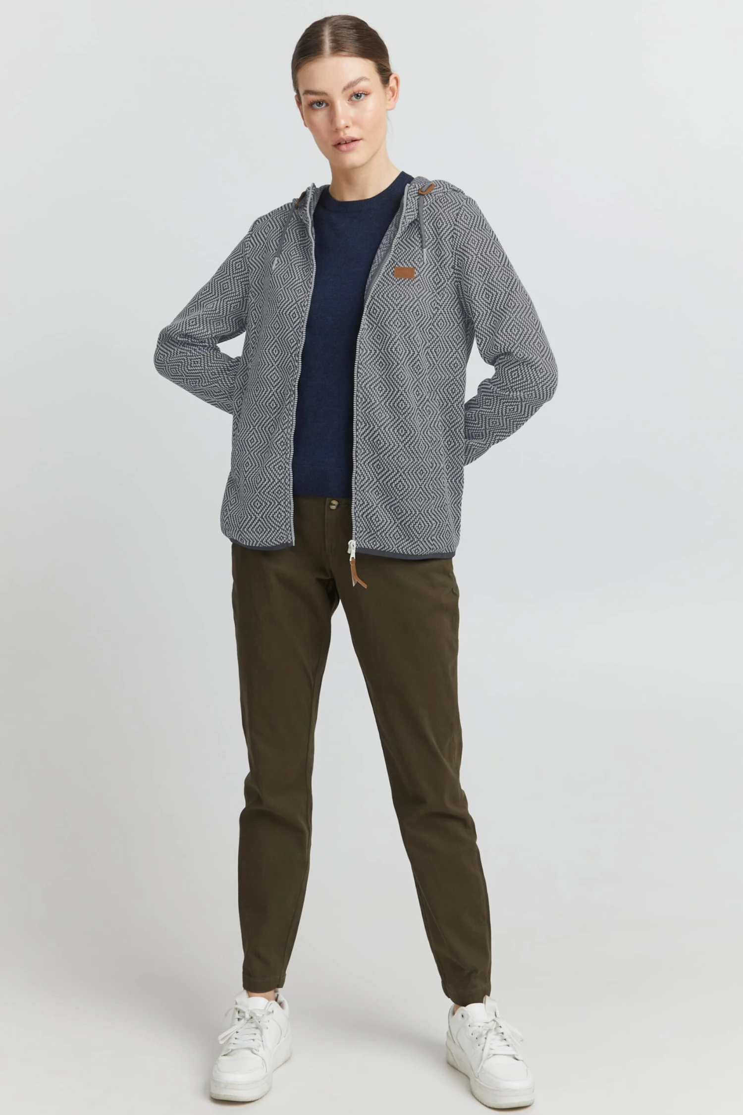 OXMO Outdoor Jassen Fleece Jas Pebbles Dames Grijs 3 OXMO Outdoor Jassen Fleece Jas Pebbles Dames Grijs - Afbeelding 3