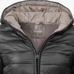 Marikoo Outdoor Jassen Functionele Jas Dames Zwart 8 Marikoo Outdoor Jassen Functionele Jas Dames Zwart -kledingwinkel fd2223072cecdc6821db1751b278a644